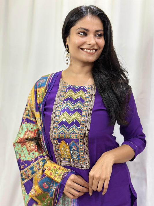 Silk suit For Women - Vijay Laxmi