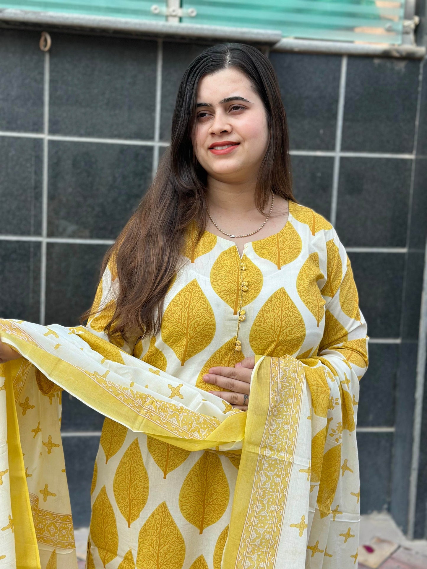 Vijaylaxmi Women’s Cotton straight kurta with Pant & Dupatta - Vijay Laxmi