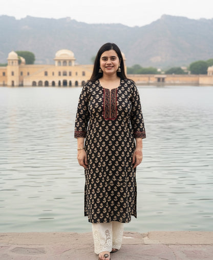 Airy cotton Dabu kurti for women