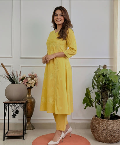 Cotton Chikankari kurta Set