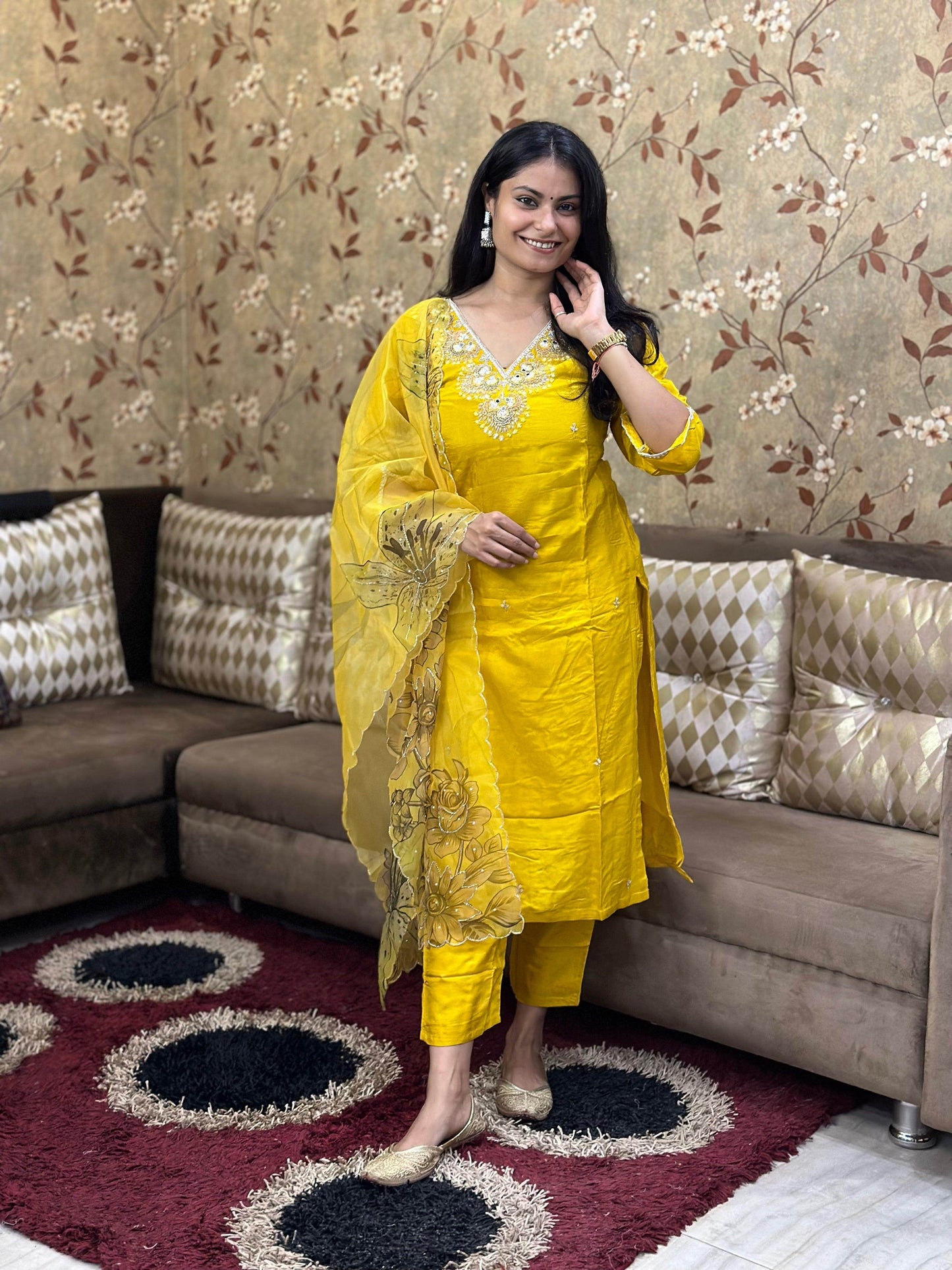 Dola Silk suit For Women - Vijay Laxmi