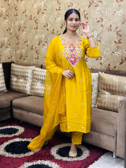 Dola Silk suit For Women - Vijay Laxmi