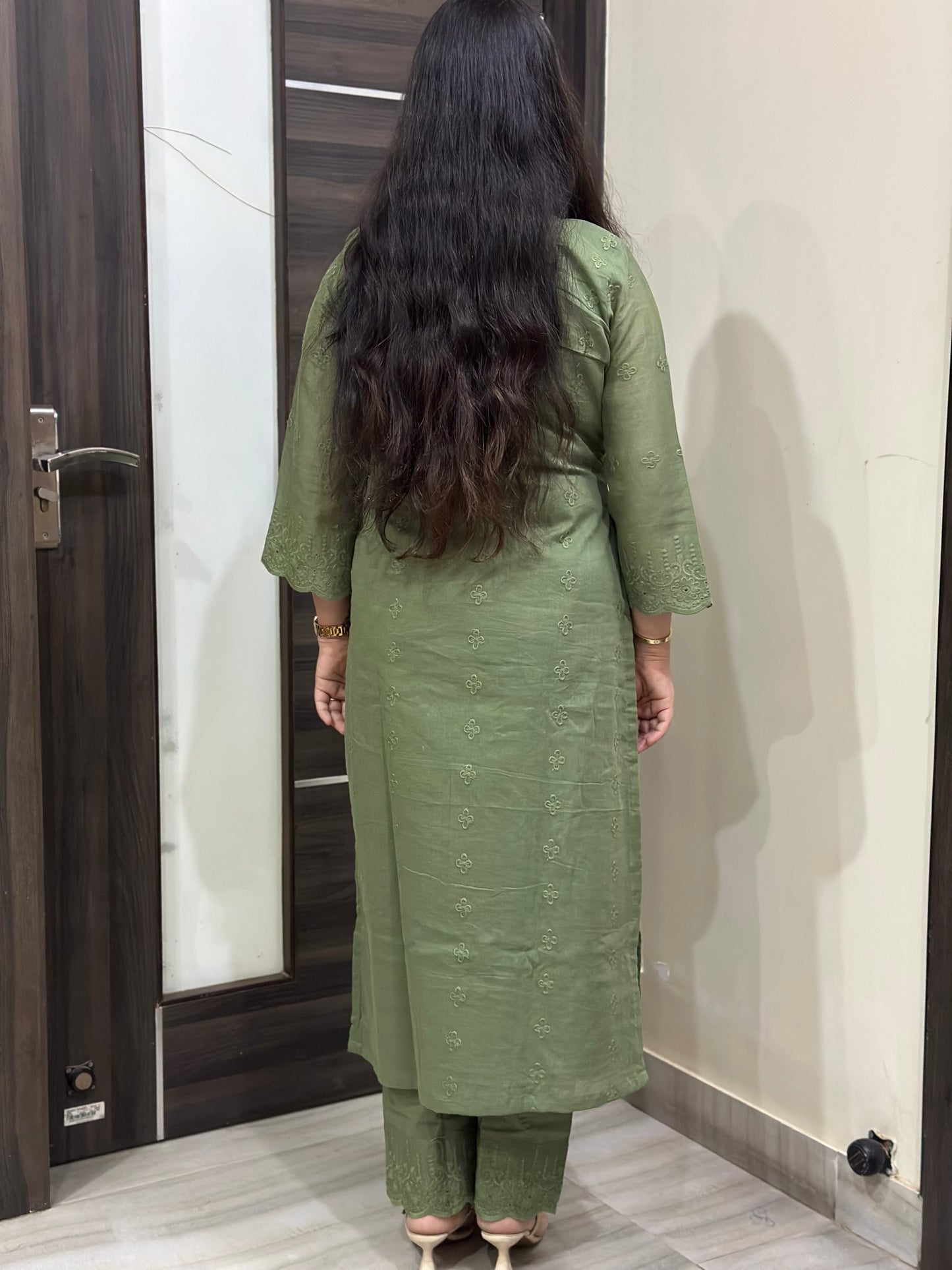 Mehar premium chikankari cotton Kurta & Pant with cotton lining Olive