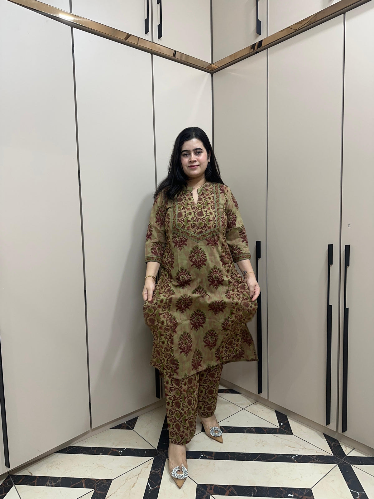 Nazakat Cotton kurta set for women maroon