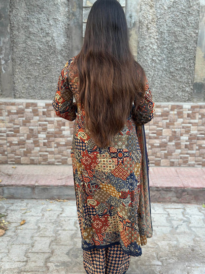 Cotton kurta set for women with dupatta - Vijay Laxmi