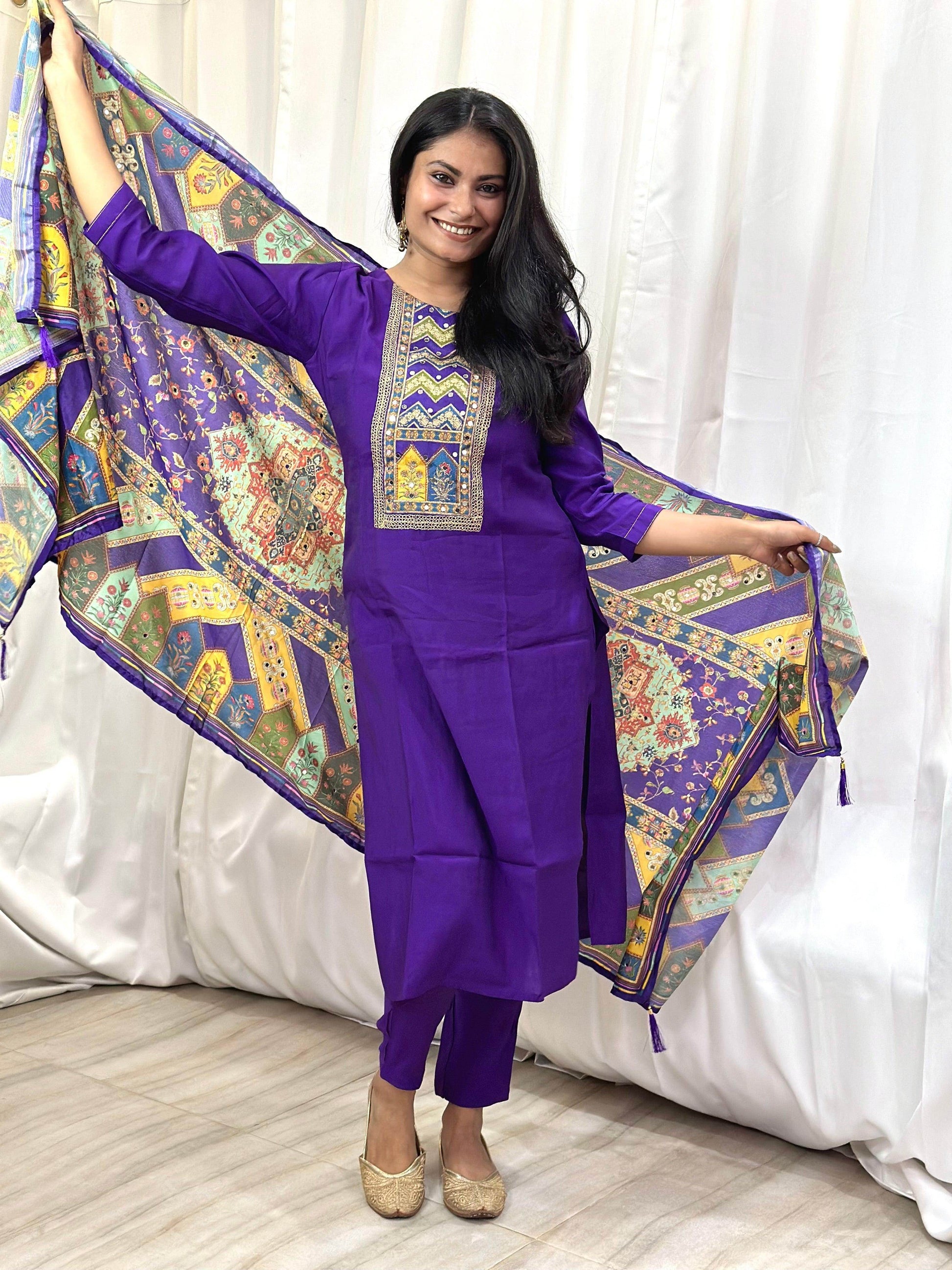 Silk suit For Women - Vijay Laxmi