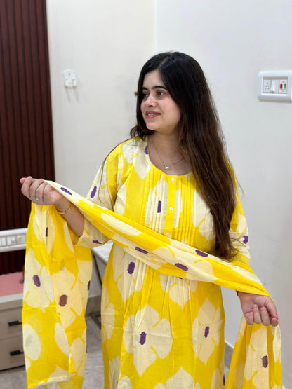 Floral Cotton Kurta Set for Women - Vijay Laxmi