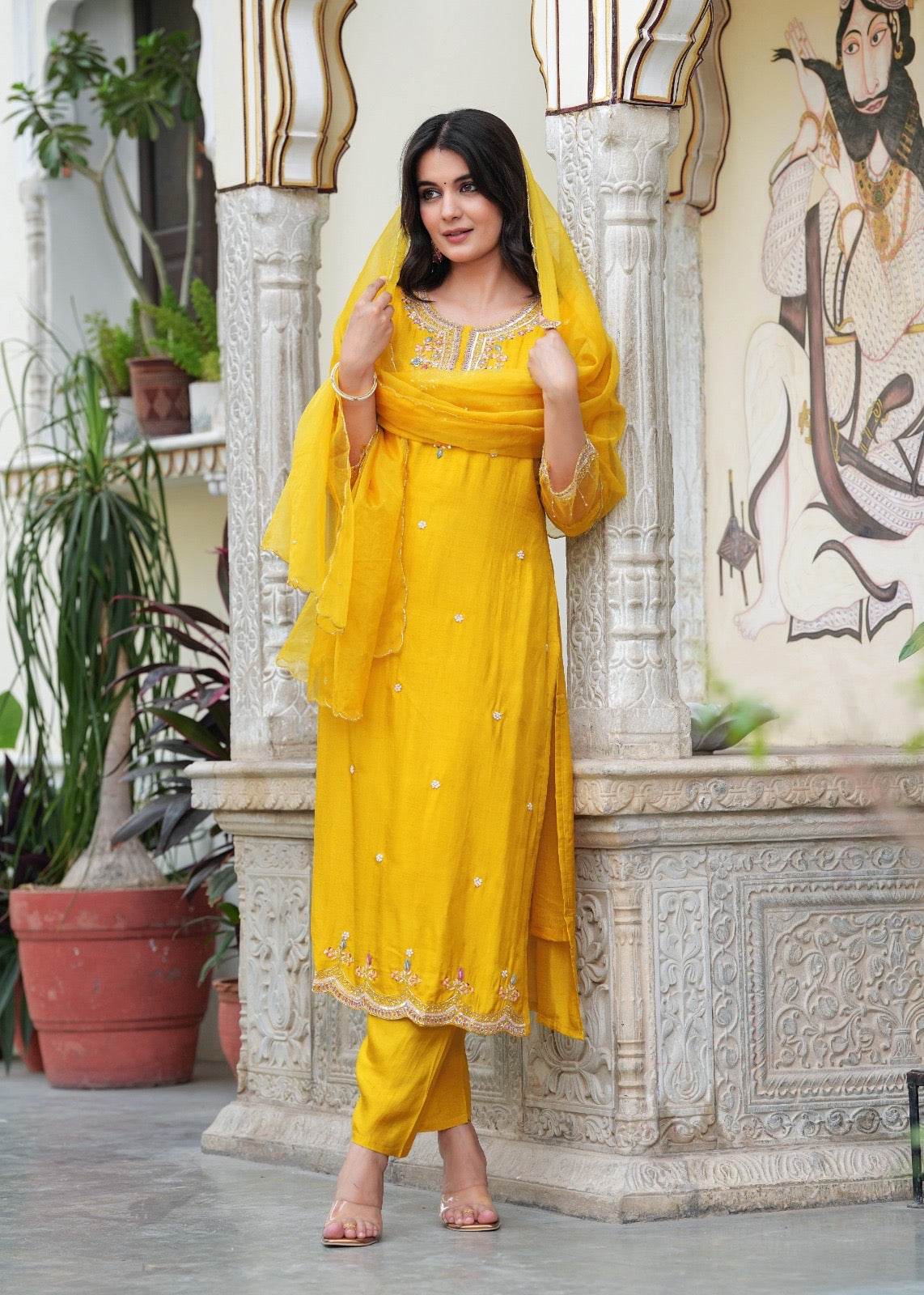 Plus size Dola silk suit - Vijay Laxmi