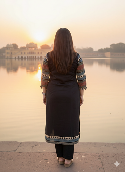 Breathable & Stylish Black Cotton Kurti