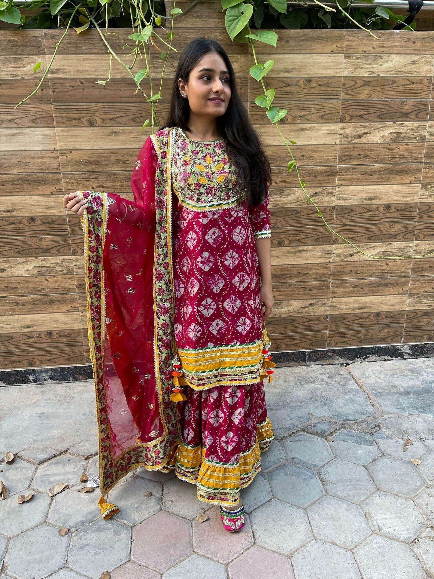 Gharara Suit 01 - Vijay Laxmi