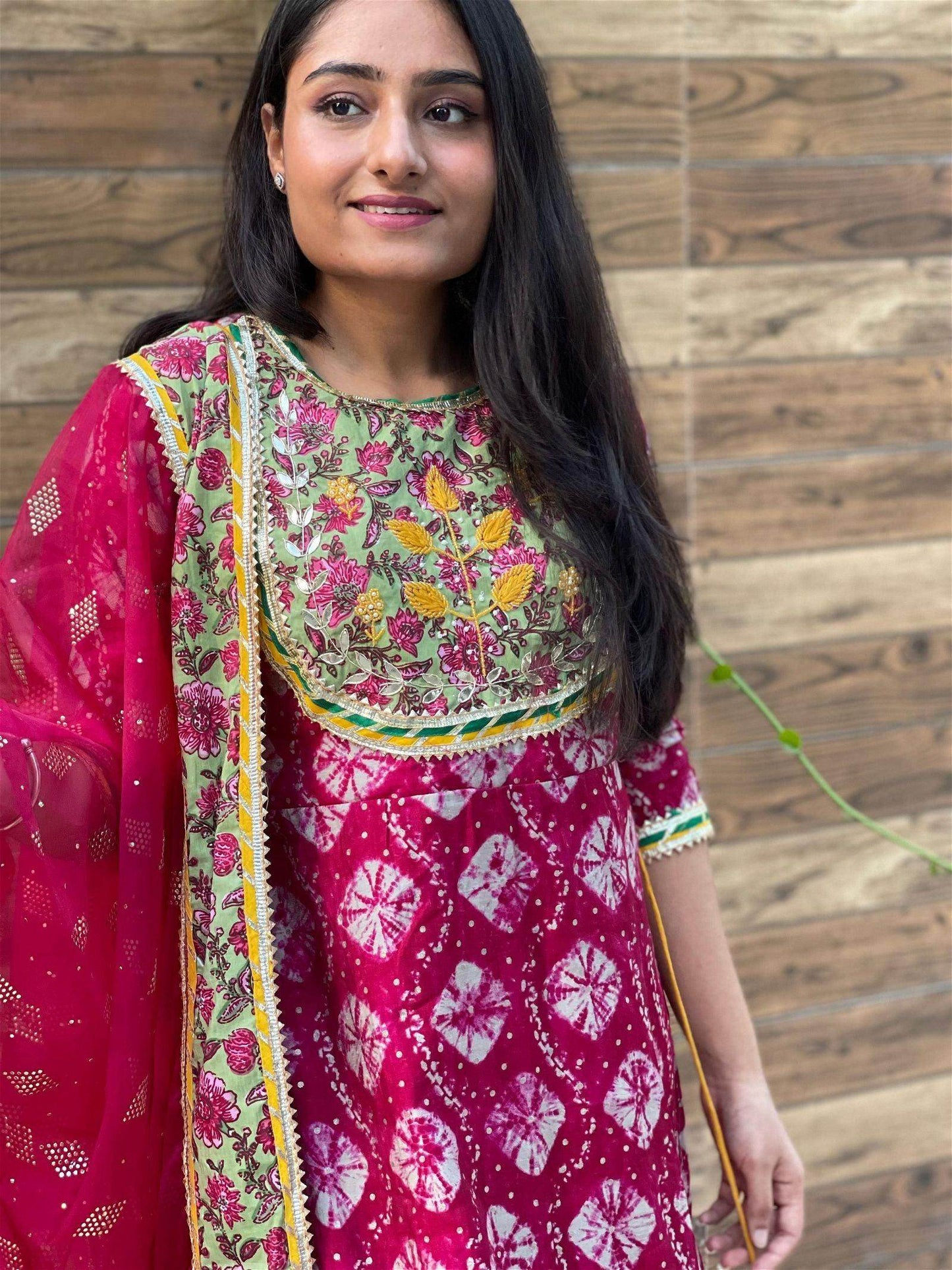 Gharara Suit 01 - Vijay Laxmi