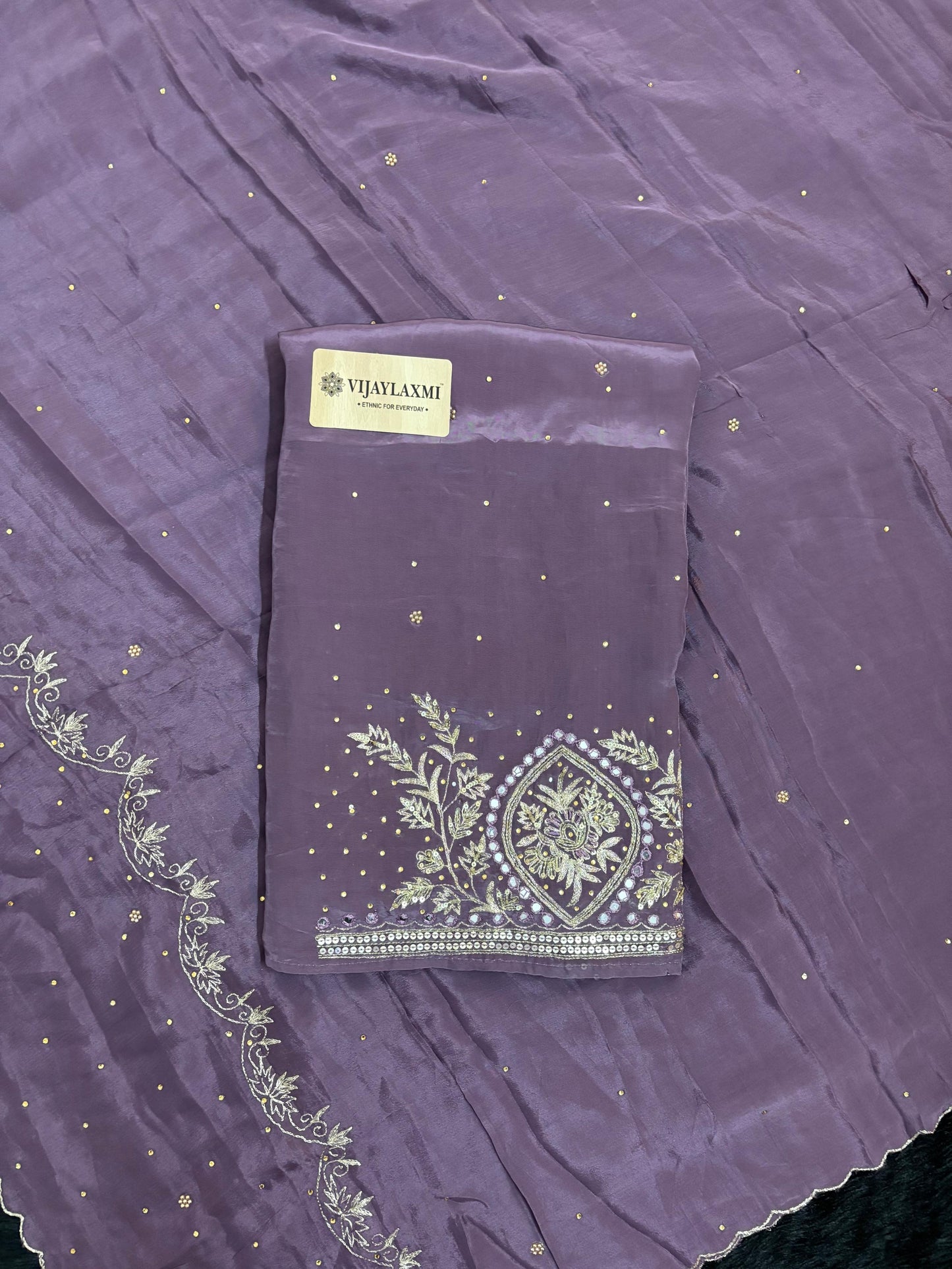 CREPE UNSTITCHED SUIT