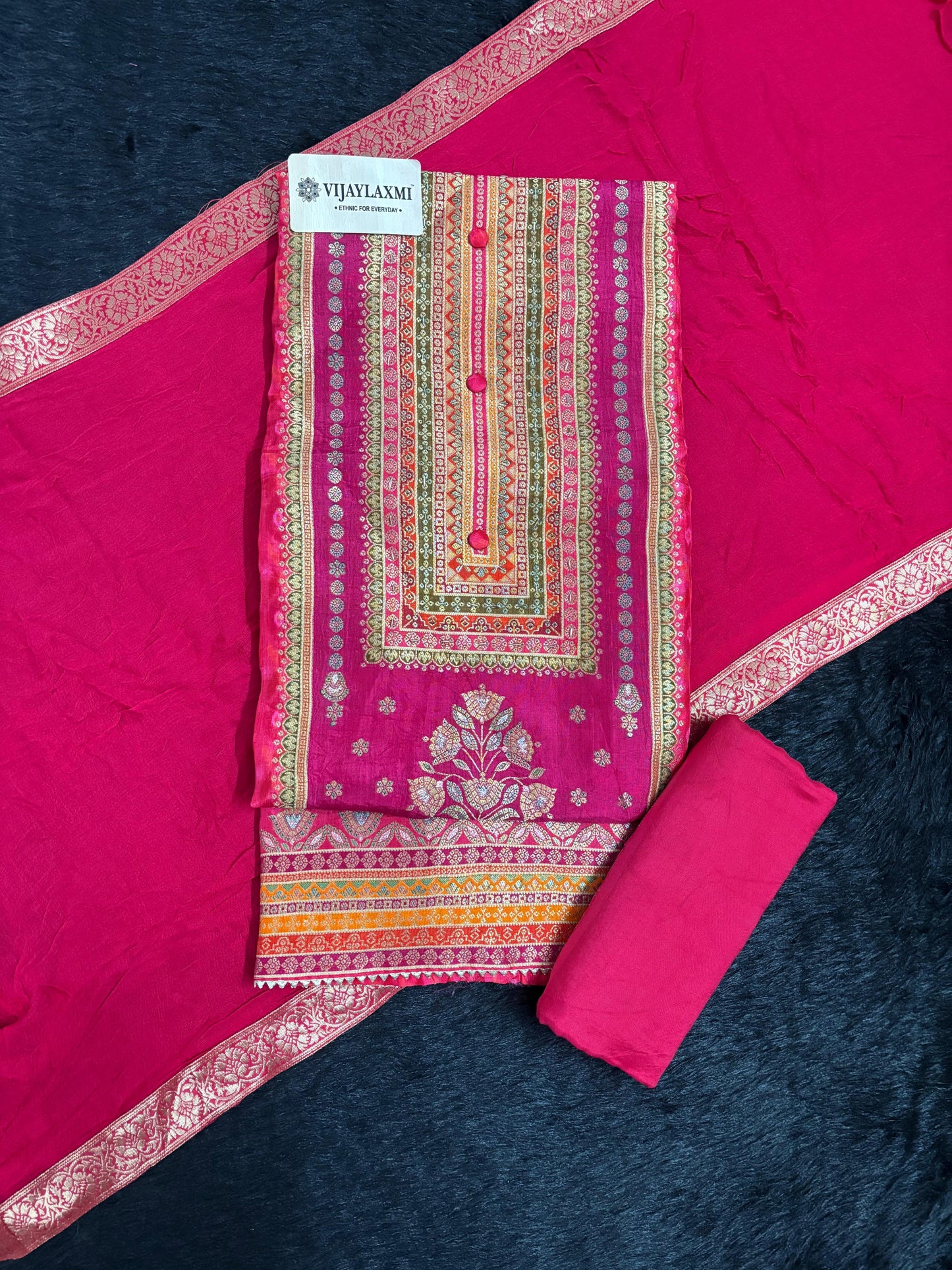 BANARASI DOLA SILK UNSTITCHED SUIT