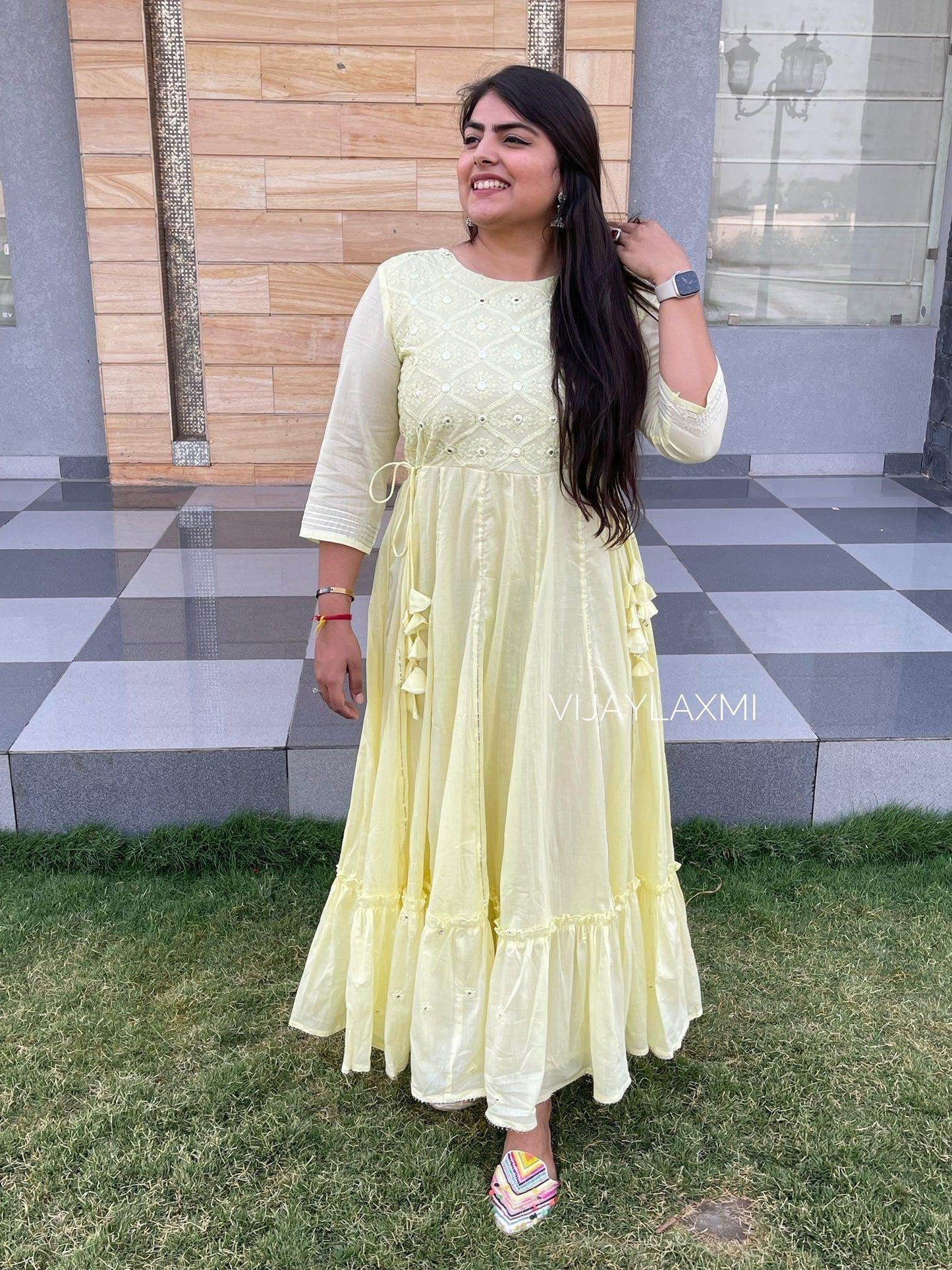 Mul Mul cotton gown - Vijay Laxmi