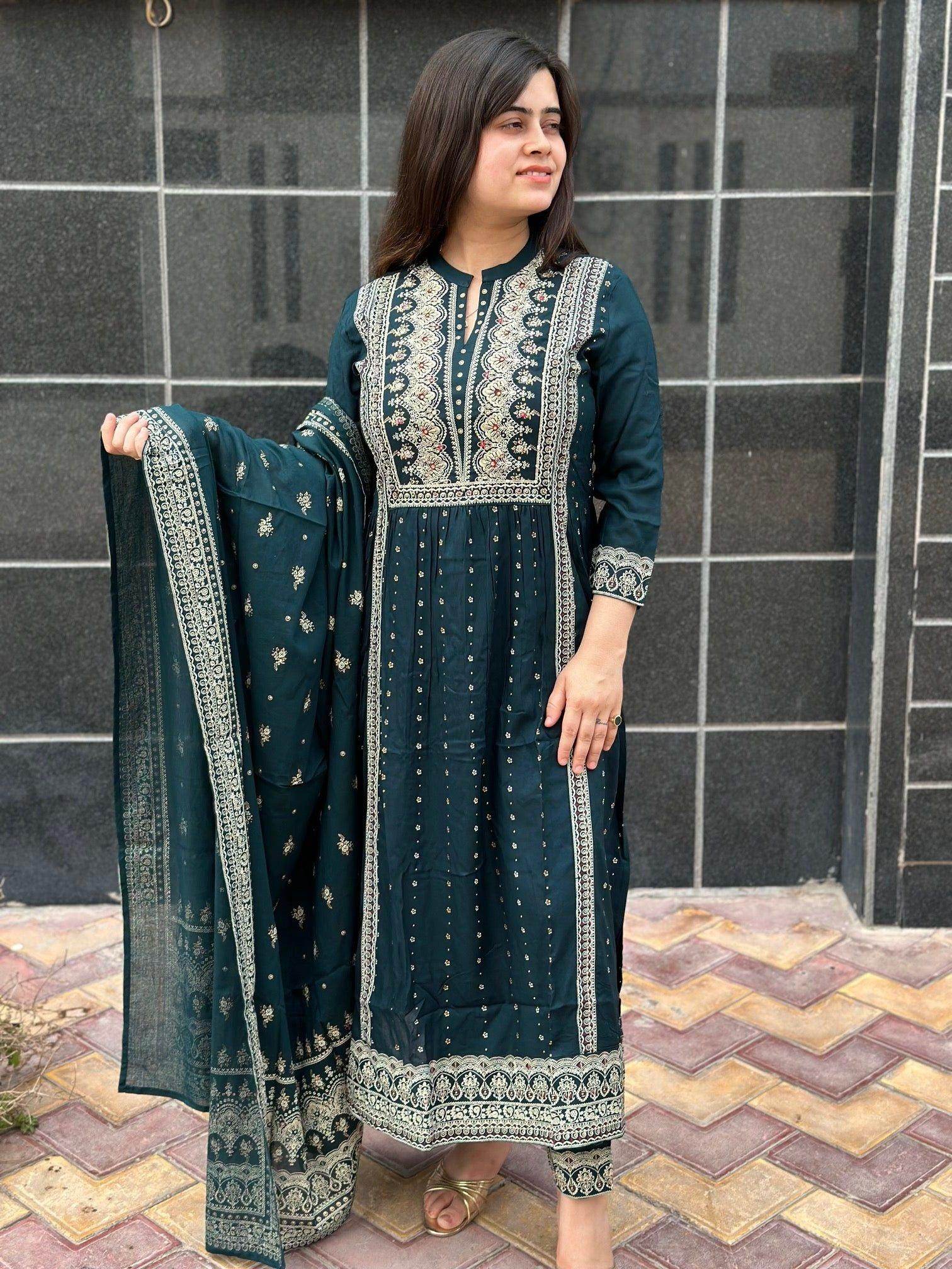 Naira Suit Set - Vijay Laxmi