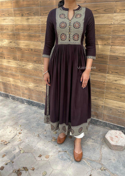 Naira cut Kurti D5 Brown - Vijay Laxmi