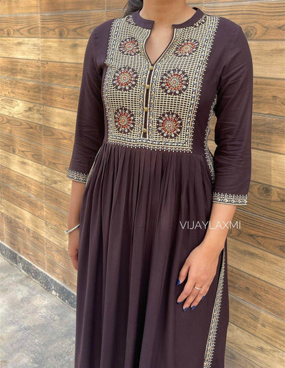 Naira cut Kurti D5 Brown - Vijay Laxmi