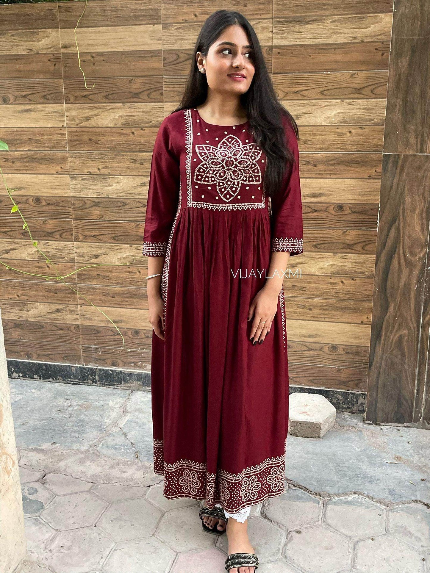 Naira cut Kurti D6 Maroon - Vijay Laxmi