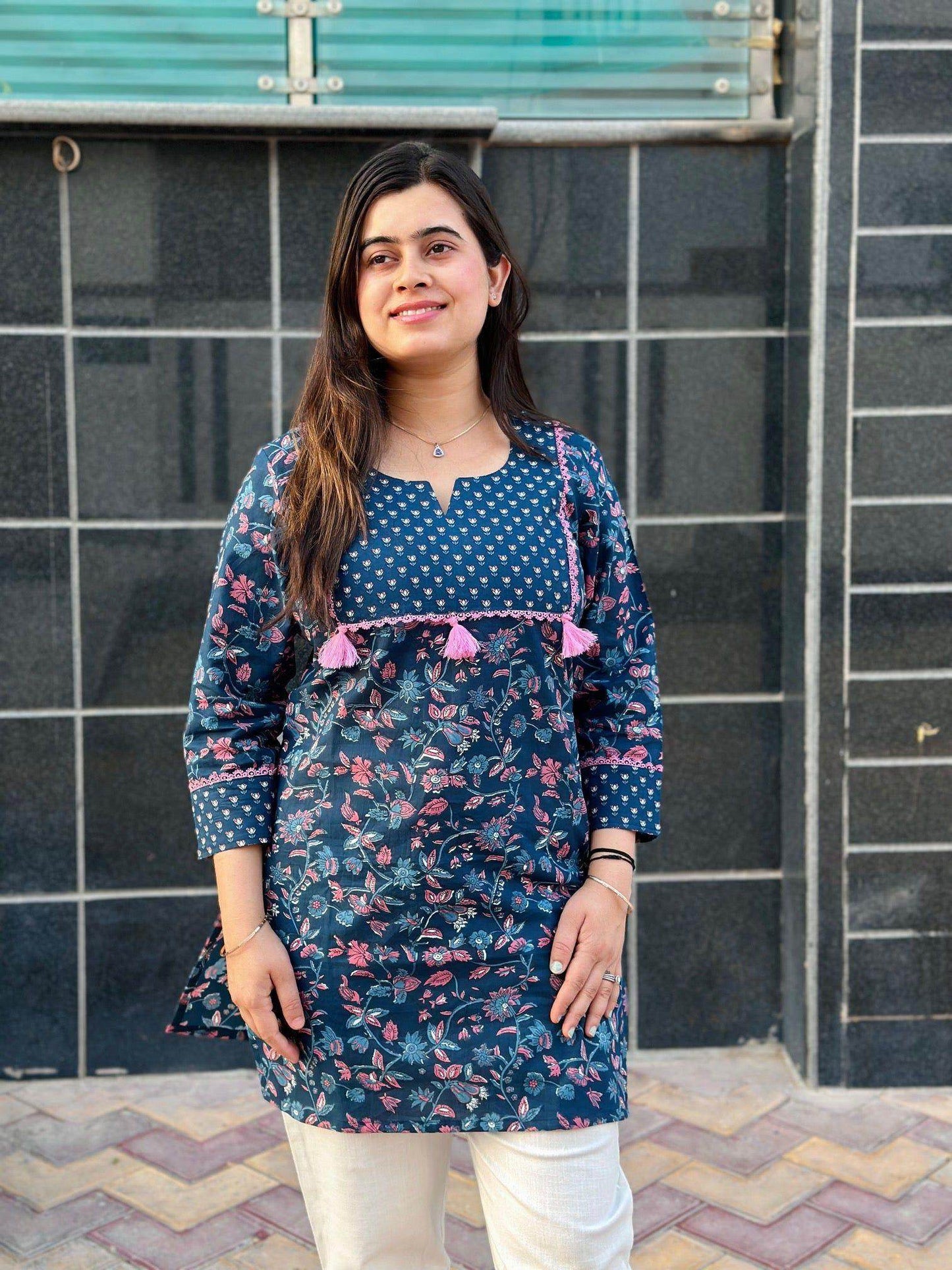 Short Cotton Kurti - Vijay Laxmi