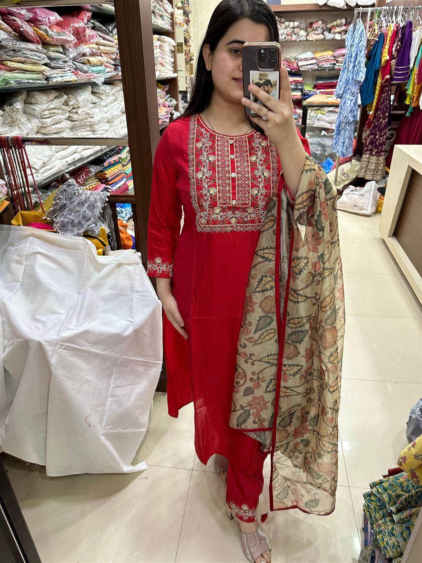 Silk kurta set - Vijay Laxmi