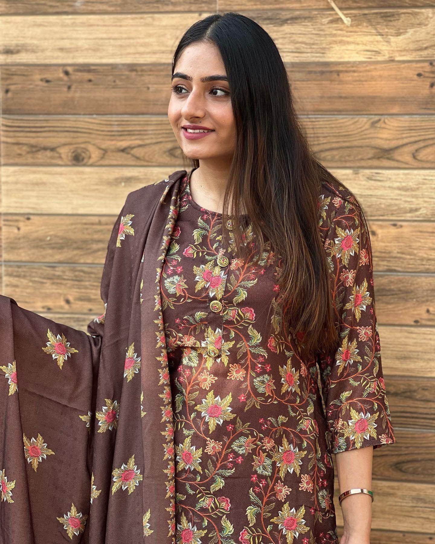 Woolen Suit for Winter - Vijay Laxmi