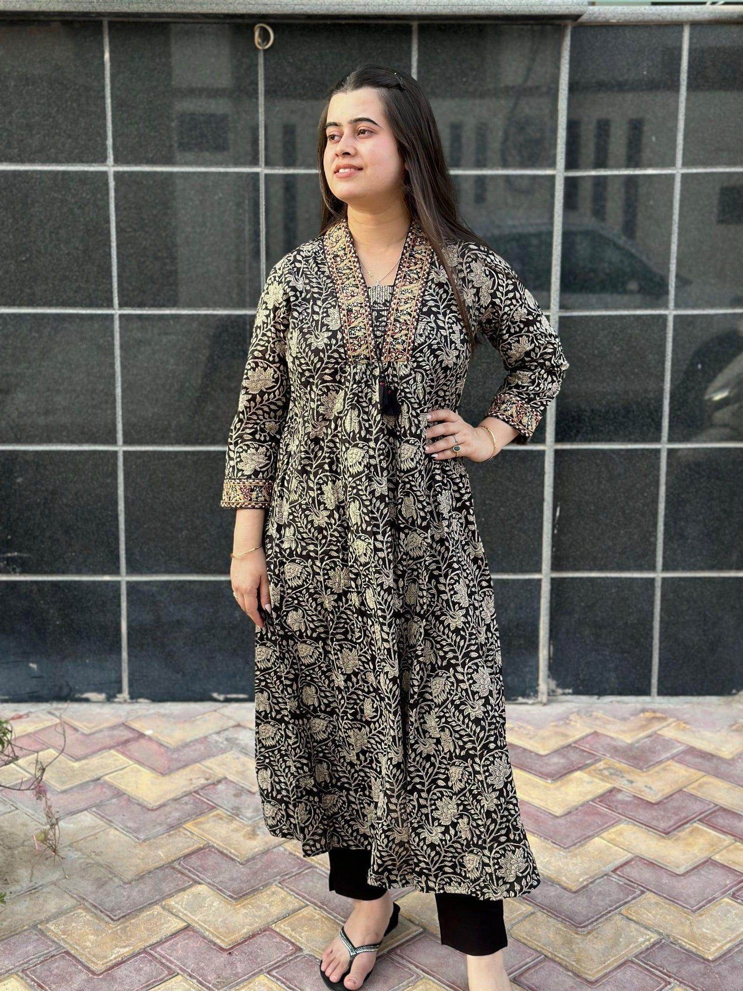 cotton suit set - Vijay Laxmi