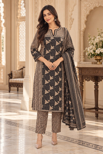 NAZAKAT cotton kurta set with pants & dupatta