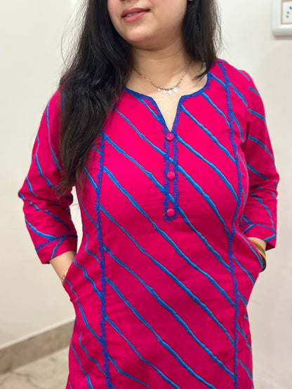 Gulzar lehriya suit set pink