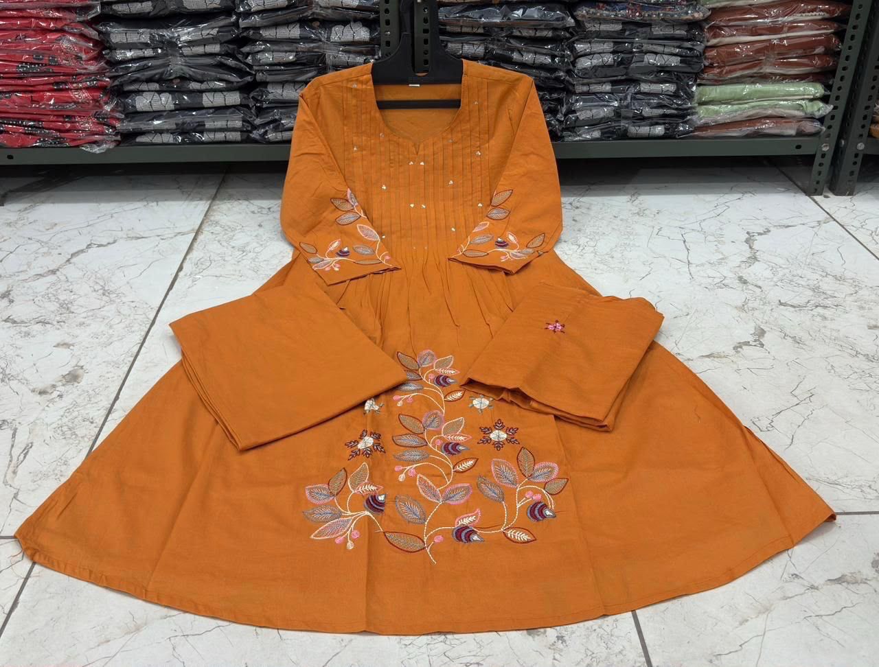 NAZAKAT cotton kurta set with pants & dupatta