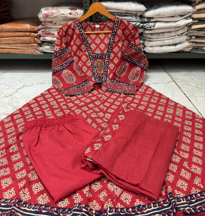 NAZAKAT cotton kurta set with pants & dupatta red