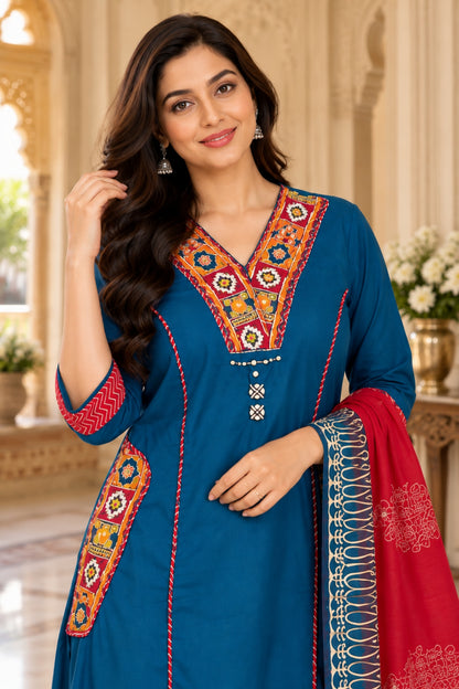 NAZAKAT cotton kurta set with pants & dupatta