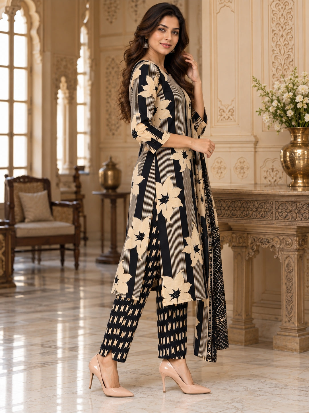 NAZAKAT cotton kurta set with pants & dupatta black