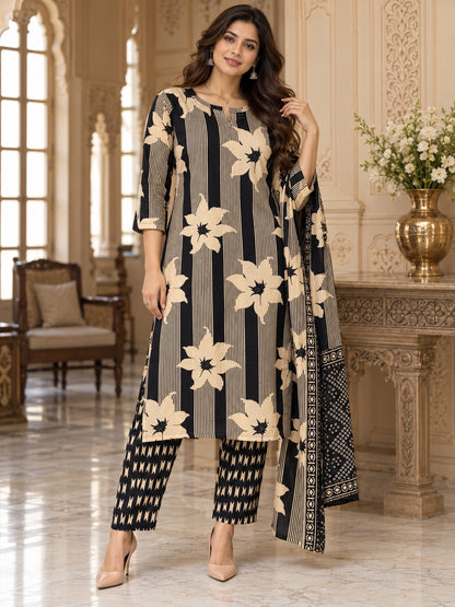 NAZAKAT cotton kurta set with pants & dupatta black