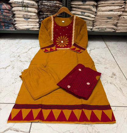 NAZAKAT cotton kurta set with pants & dupatta