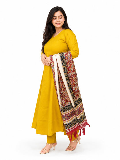 Gulzar Yellow Kurta set with pant & kalamkari dupatta