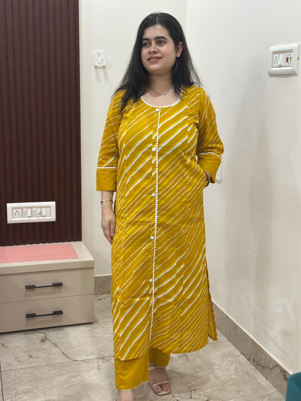 Gulzar lehriya cord set Mustard