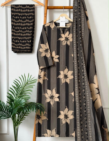NAZAKAT cotton kurta set with pants & dupatta black
