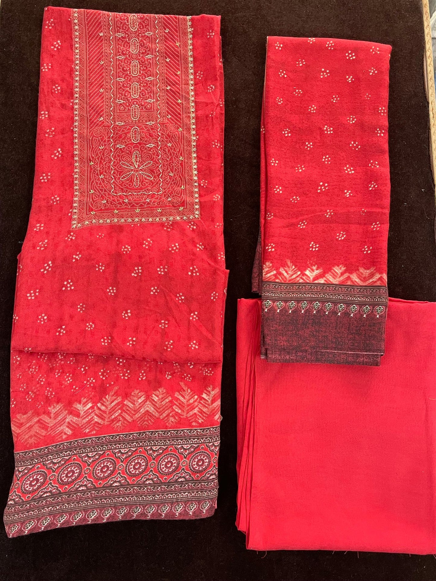 winter suit 637777 - Vijay Laxmi